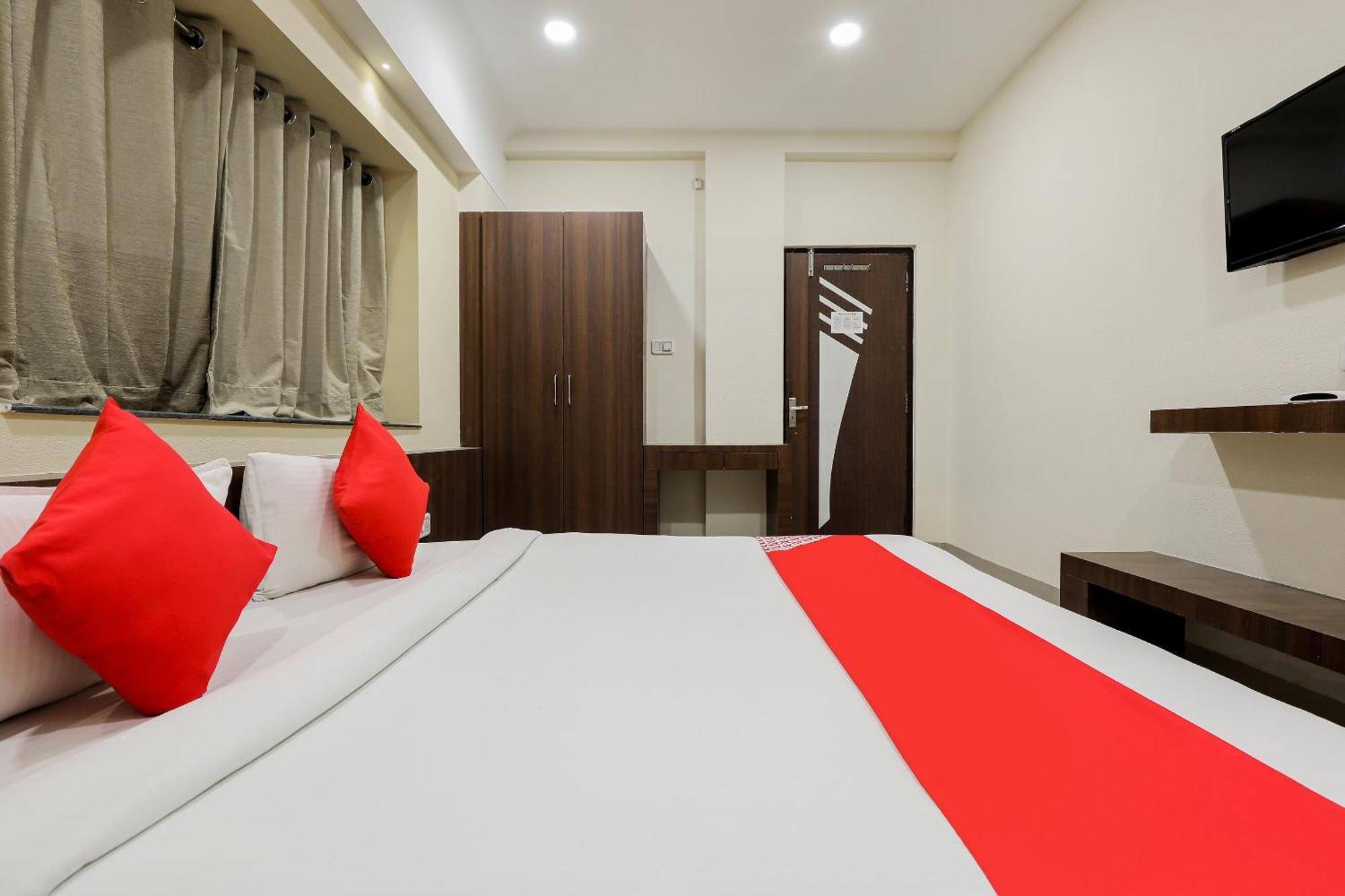 Oyo Hotel Relax Indore Exterior foto