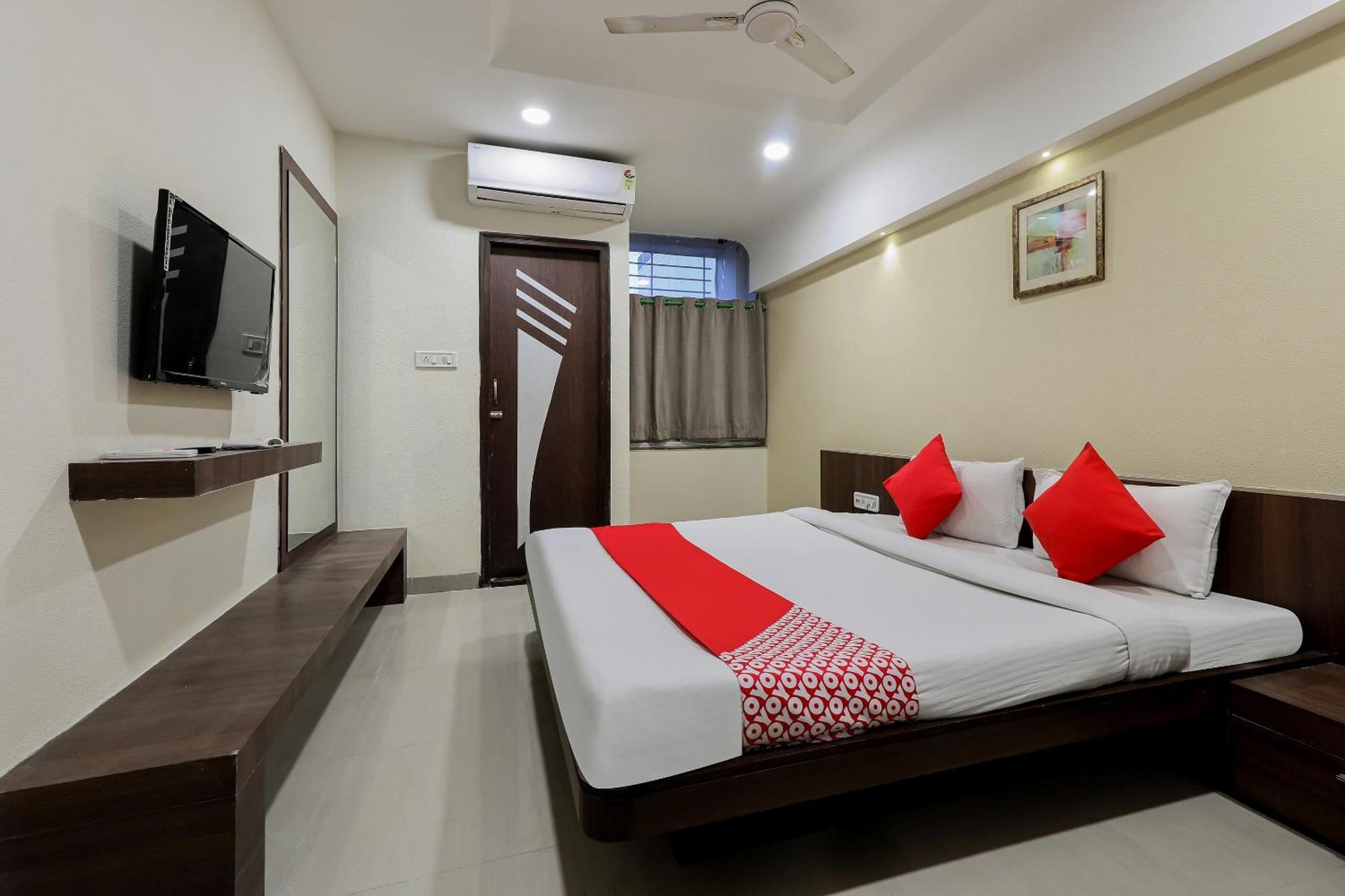 Oyo Hotel Relax Indore Exterior foto
